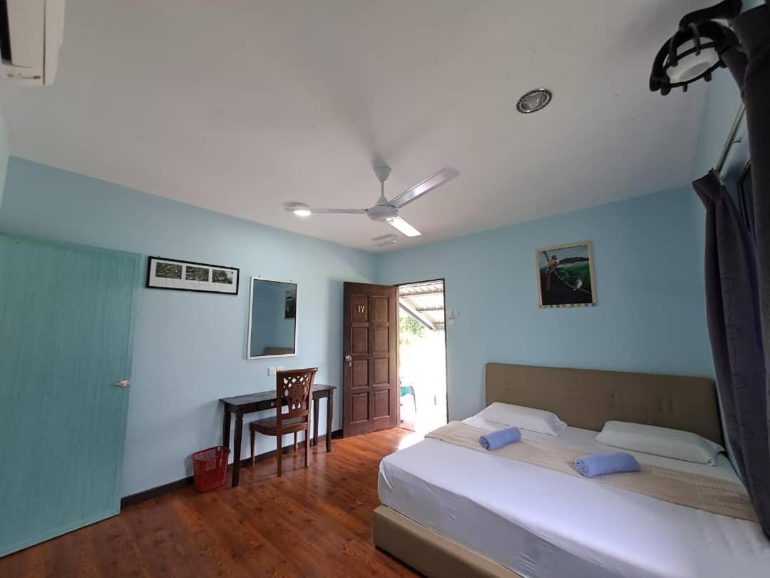 Sukau Backpackers Bed & Breakfast Bed & Breakfast Ngoại thất bức ảnh